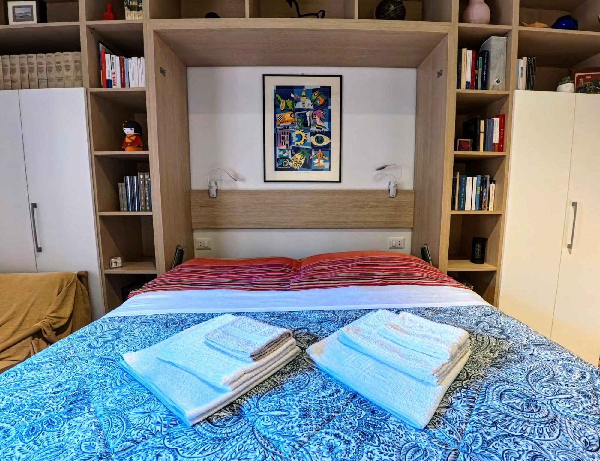 Casa Mafalda - Room In Apartment Near Naviglio Grande Milano Oda fotoğraf
